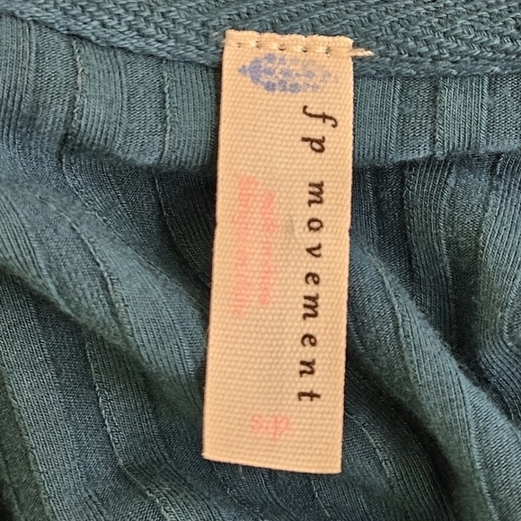 Free People Movement Blissed Out Rib Mock Neck Henley Hoodie in Teal Size Small - Picture 15 of 15